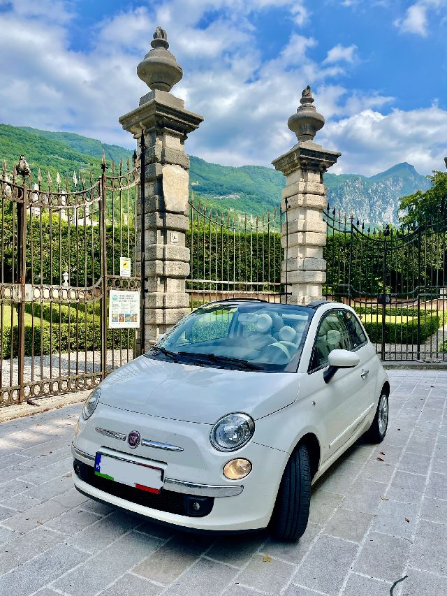 wypożyczalnia samochodów Jezioro Garda